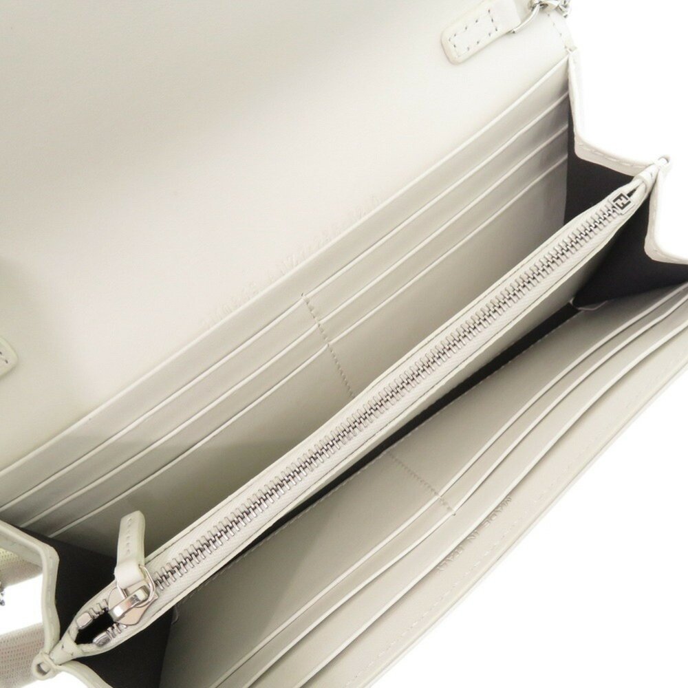 FENDI White Leather Shoulder Bag - Picture 7 of 9